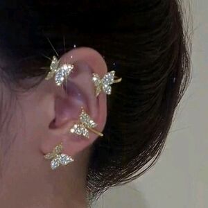 ✨3 FOR $28✨ 🆕️🦋RHINESTONE BUTTERFLY EAR CLIMBER / CRAWLER CUFF - LEFT E
